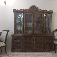بوفه ( ویترین ) چوبی گردو با طراحی خاص