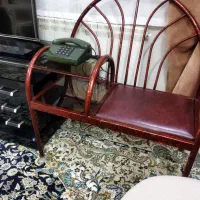 میز تلفن خوشگل و خوشرنگ محکم وسالم ۲۰۰|میز تلفن|مشهد, جانباز|دیوار