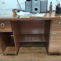 میز کامپیوتر