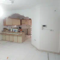 فلسطین ۱۱/بین شیرین راهنمایی/همکف۸۲متربا۱۰۰مترحیاط