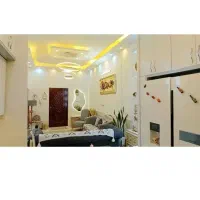 همکف دلباز۹۰ متری با ۴۰ متر حیاط اختصاصی