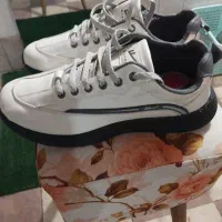 فروش کفش اسپورت