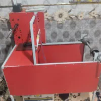 دستگاه  رول کن سفره یکبار مصرف