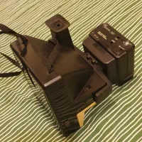 دوربین پولاروید اصل آنتیک با فلش|دوربین عکاسی و فیلم‌برداری|تهران, باغ فیض|دیوار