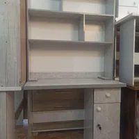 میز کتابخانه دار