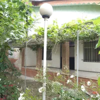 ویلاباغ ۸۰۰متری/سند تک برگ/۱۵۰متر بنا/بر آسفالت|فروش خانه و ویلا|رشت, بلوار گیلان|دیوار