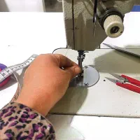 آموزش خیاطی نازک‌دوزی با ۴۰٪ تخفیف (آموزشگاه تکتم)