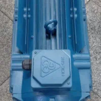 دینام الکتروموتور ۵/۵ تا ۱۵ کیلووات گیربکس