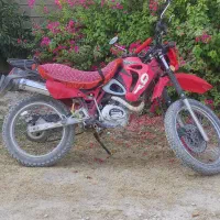موتور سیکلت تریل جی وای  ۲۰۰