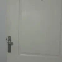 درب ورودی آپارتمان