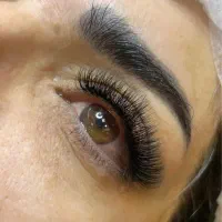 آموزش حرفه‌ای اکستنشن مژه،لیفت با مدرک فنی حرفه‌ای