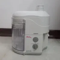 آبمیوه گیری جهان آوا