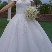 پیراهن عروس|لباس|لنگرود, |دیوار