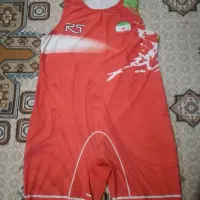دوبنده کشتی قرمز