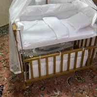 (گهواره نوزاد) تخت نوزاد کنارمادر نو|تخت و صندلی بچه|سلماس, |دیوار