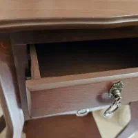 میز تلفن|میز تلفن|تهران, دهکده المپیک|دیوار