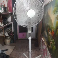 پنکه ایستاده