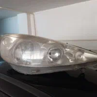 چراغ جلو ۲۰۷