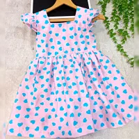 حراج لباس بچگانه به دلیل جمع آوری مغازه زیر قیمت