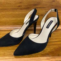 کفش زنانه مجلسی سایز ۳۸/۵ با جعبه