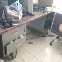 صندلی .میز .کمد فلزی بایگانی.یخچال|دفتر کار|لار, |دیوار