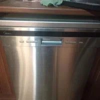 ماشین ظرفشویی midea یه بارم کار نکرده