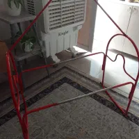 تخت خواب و گهواره