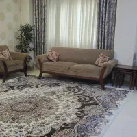 فروش یک دست نهار خوری 4 نفره و مبل 7 نفره