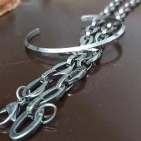 گردنبند مردانه ودستبند استیل