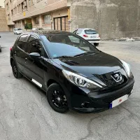 پژو ۲۰۷ اتوماتیک مدل ۱۴۰۲ سقف شیشه ای ( پاناروما )|خودرو سواری و وانت|اصفهان, خانه اصفهان|دیوار