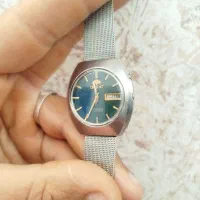 اورینت|ساعت|ایلام, |دیوار
