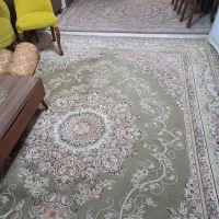 فرش ۱۲متری گل برجسته و ۶ متری