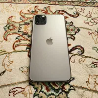 ایفون ۱۱پرومکس ۲۵۶ درحد صفر کم کار