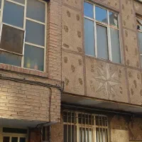 ملک-کلنگی-دو-طبقه-و-نیم