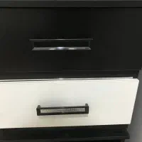 میز3کشوآیینه دار+2عدد دراول کوچک 2کشو