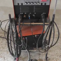 دستگاه تراش ،جوش آرگون پرس،دریل ،آببندی‌سوپاپ|ماشین‌آلات صنعتی|قنوات, |دیوار