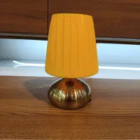 آباژور رومیزی