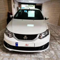 ساینا ۱۴۰۳ در حد صفر بی رنگ