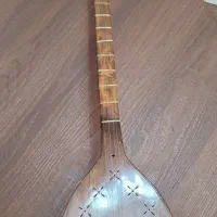 سه تار سالم|سازهای سنتی|رشت, دروازه لاکان|دیوار