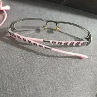 عینک سالم تمیز|زیورآلات و اکسسوری|قرچک, مجتمع مسکونی طبیعت|دیوار