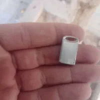 فلش ۱۶ گیگ