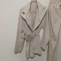 تعدادی لباس|لباس|هشتگرد, شهرک ولیعصر (مصلی)|دیوار