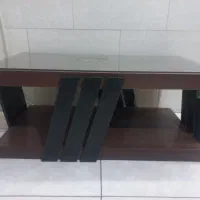 میز وسط اداری