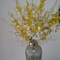 گل و گلدان مصنوعی