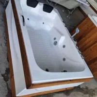 وان جکوزی دو نفره.4 نفره و6نفره