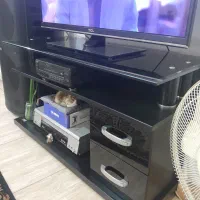 تلویزیون ال ای دی ۳۹ اینچ TCL، با میز|تلویزیون و پروژکتور|صومعه‌سرا, |دیوار