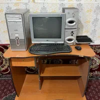 کامپیوتر رو میزی قدیمی کیبورد کیس مانیتور اسپیکر|رایانه رومیزی|پارس‌آباد, |دیوار