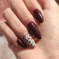 کاشت ناخن