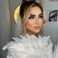 میکاپ و شینیون با سابقه 6 سال