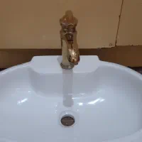 روشویی با شیرآلات|لوازم سرویس بهداشتی|سنندج, |دیوار